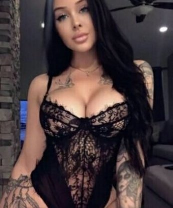 Я знаю, как доставить незабываемое удовольствие и сделать твои самые сокровенные фантазии реальностью. У меня есть множество услуг для тебя, чтобы наша встреча была по-настоящему особенной. Мои отзывы говорят сами за себя - я отношусь к своей работе с преданностью и стараюсь угодить каждому своему клиенту. И конечно же, у меня есть фото, чтобы ты мог увидеть, насколько я привлекательна. Доверься мне, и я сделаю все, чтобы ты почувствовал себя по-особенному в Москве. 💋💫 9148, 21 год